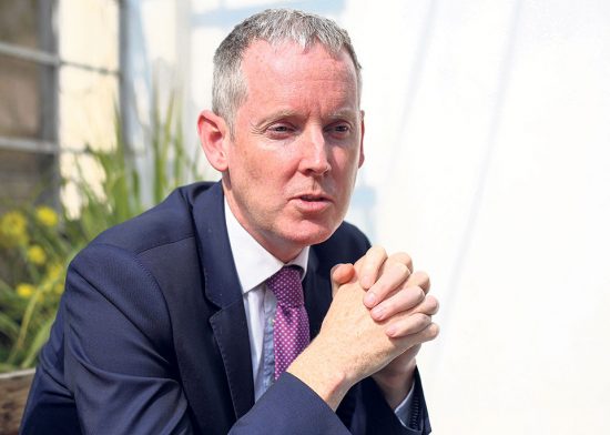 Αποκλειστικό: Ο αντιπρόεδρος της ΕΤΕπ μιλάει για το μεταναστευτικό, τα δάνεια στις ΜμΕ και την Creta Farms