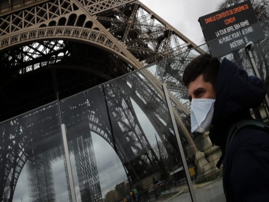 Γαλλία: Διπλασιάστηκαν τα κρούσματα σε 24 ώρες