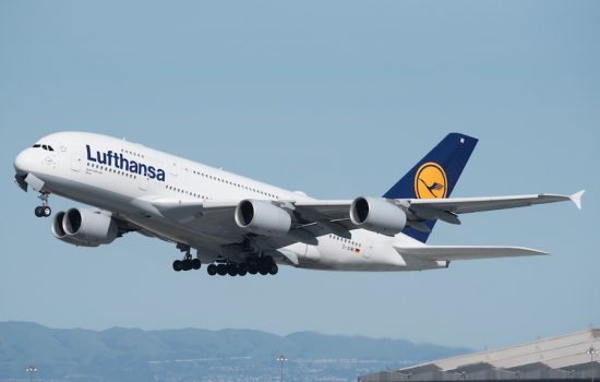 Lufthansa: Σχεδιάζει να αγοράσει το 40% των μετοχών της διαδόχου της Alitalia