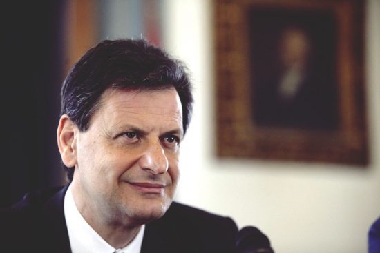 Περιθώριο ως 70 ημέρες για τις ακάλυπτες επιταγές εξετάζει η κυβέρνηση