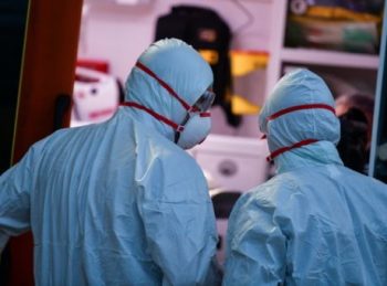 Τι πρέπει να κάνετε αν σας συστήσουν να «μπείτε σε καραντίνα»