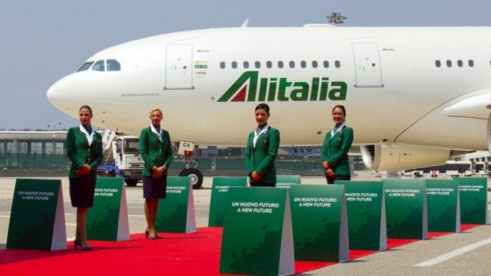 Alitalia: Η κυβέρνηση εξετάζει να αναλάβει τον πλήρη έλεγχο της αεροπορικής