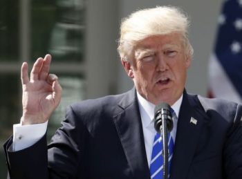 O Τραμπ ανοίγει μέτωπο και με τον ΠΟΥ