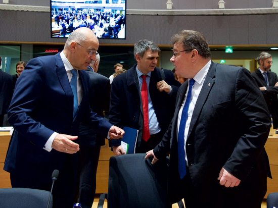 Ξεκάθαρο μήνυμα αλληλεγγύης προς την Ελλάδα από τους ΥΠΕΞ της ΕΕ