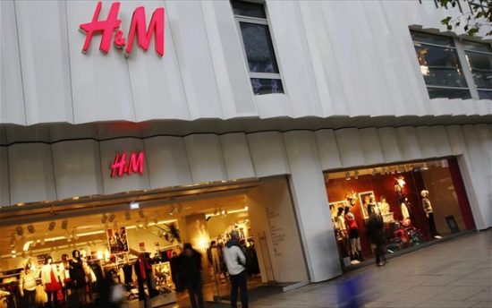 H&M: Ξεπερνούν τις εκτιμήσεις τα κέρδη