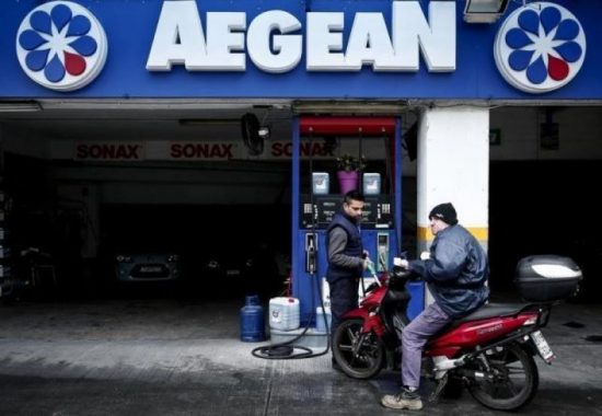 Δωρεά καυσίμων στο υπουργείο Υγείας από την Aegean Oil