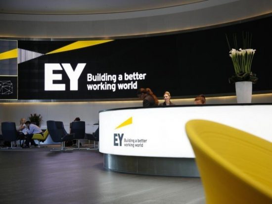 EY: Στο σύνολο της ελληνικής επιχειρηματικότητας το βραβείο «Επιχειρηματίας της Χρονιάς»