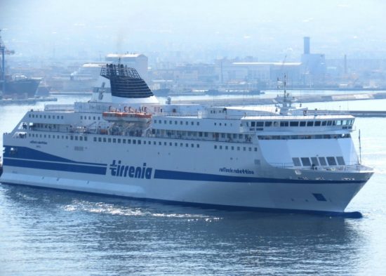 Ιταλία: Σε καραντίνα 180 μετανάστες σε πλοίο