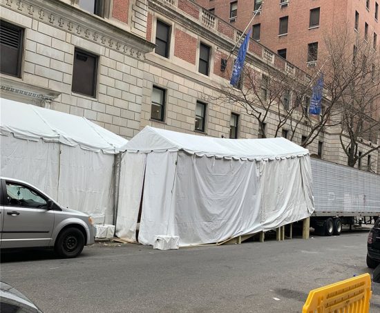 Στις ΗΠΑ οι περισσότεροι θάνατοι παγκοσμίως από τον Covid-19