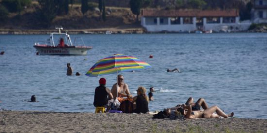 Αύγουστος 2025: Ποιες περιοχές στην Ευρώπη αναμένονται να «βράσουν» από τη ζέστη (γραφήματα)