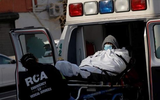 Η Νέα Υόρκη πρέπει να βρει 5,3 εκατ. μάσκες μέχρι τη Κυριακή