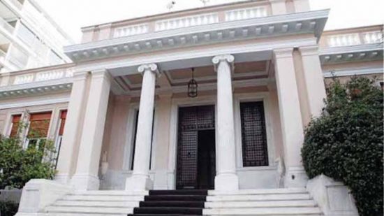 Ακρίβεια: Τα τρία νέα «όπλα» της κυβέρνησης στη μάχη του Οκτωβρίου