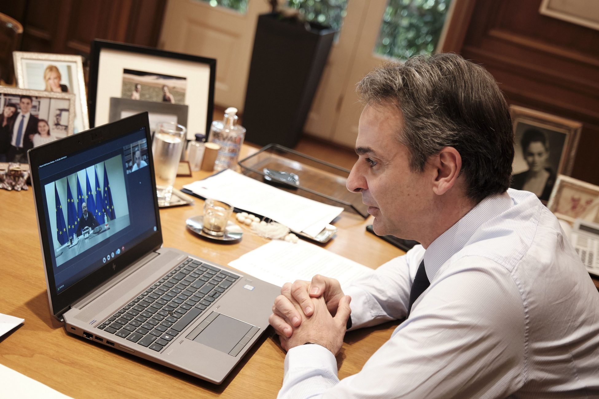 Επικοινωνία Μητσοτάκη – Μισέλ ενόψει της κρίσιμης Συνόδου Κορυφής