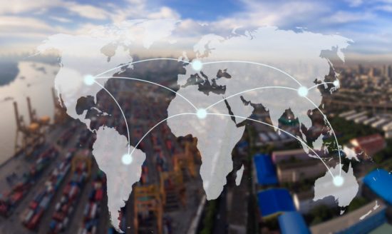 Διεθνές εμπόριο: Ο πόλεμος στην Ουκρανία εντείνει την τάση προστατευτισμού