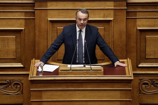 Στη Βουλή το νέο φορολογικό ν/σ: Πώς θα γίνεται η επιδότηση δόσης στεγαστικού