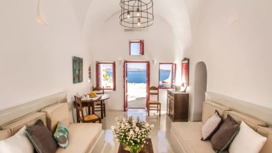 Ελλάδα: Πρώτη στην Ευρώπη σε ζήτηση στα καταλύματα βραχυχρόνια μίσθωσης