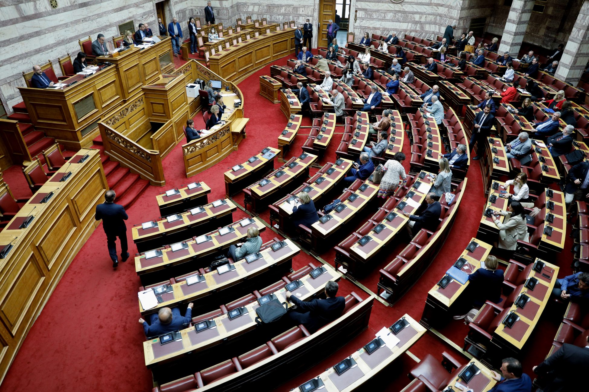 Βουλή: Όχι Ολομέλειας στην άρση ασυλίας 54 βουλευτών ΣΥΡΙΖΑ για τη Συμφωνία Πρεσπών