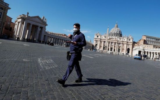 Ιταλία: Υποχωρούν οι αριθμοί κρουσμάτων και νεκρών