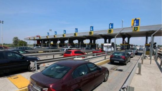 Μετακίνηση εκτός νομού: Τι θα γίνει το Πάσχα 2021 (vid)