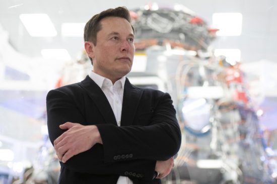 Ελον Μασκ: Δεν έχουν πέσει ακόμα οι υπογραφές για τη συμφωνία Tesla – Hertz