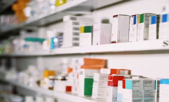 Πανελλήνια Ένωση Φαρμακοβιομηχανίας: Εάν δεν υπήρχε εγχώρια παραγωγή φαρμάκων οι ελλείψεις θα ήταν πενταπλάσιες