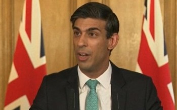 Δημοσκόπηση στη Βρετανία: Καταποντίζεται ο Σούνακ – Οι Εργατικοί πάνε για 493 έδρες από τις 600