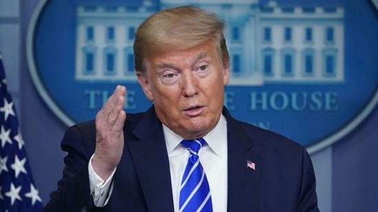 Καθημερινές οι απειλές Τραμπ κατά του ΠΟΥ