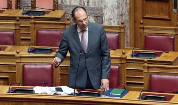 Γεραπετρίτης για market pass: Η κάρτα αγορών αφορά το 80% του ελληνικού πληθυσμού