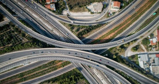 Διόδια: Με ένα πομποδέκτη οι διελεύσεις στο οδικό δίκτυο