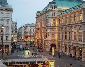 Βιέννη: «Στοπ» στην αισχροκέρδεια από τους παρόχους ηλεκτρικής ενέργειας