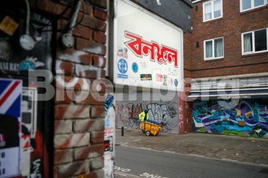 Οι Βρετανοί αντιμέτωποι με το υψηλότερο χρέος των τελευταίων 57 ετών