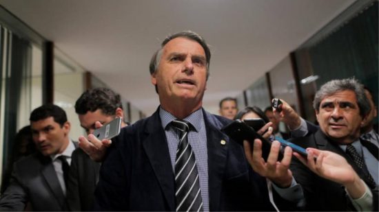 Εκλογές στη Βραζιλία: Αλληλοκατηγορίες και βαρείς χαρακτηρισμοί Μπολσονάρου και Λούλα σε ντιμπέιντ