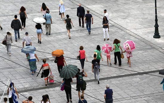 Έκθεση – βόμβα από Κομισιόν: Μόλις 2 εργαζόμενοι ανά έναν συνταξιούχο το 2070