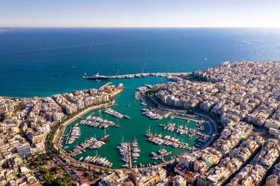 Ξανά σε λειτουργία οι μαρίνες Ζέας, Γουβιών και Λευκάδας