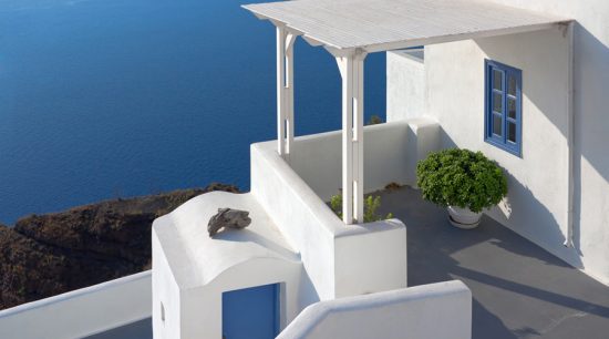 Καταλύματα βραχυχρόνιας μίσθωσης: Αυξημένη η κίνηση – Η Ελλάδα κερδισμένη στις κρατήσεις