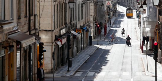 Πορτογαλία: Στη Μαδέρα θα επιτρέπονται και εμβολιασμένοι με σκευάσματα που δεν έχει εγκρίνει ο ΕΟΦ