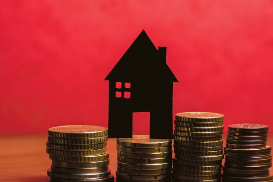 Πολλαπλοί έλεγχοι στις τράπεζες για τις επιπτώσεις του COVΙD-19