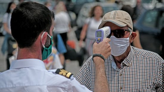 Focus Bari: Ένας χρόνος COVID-19 – Πώς άλλαξε η υγεία και η καθημερινότητα των Ελλήνων