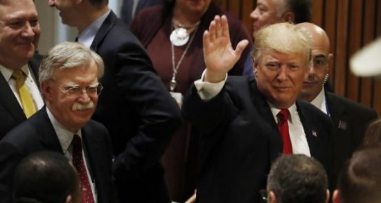 Γιατί ο Τραμπ θέλει να μπλοκάρει το βιβλίο του Μπόλτον: Η Ουκρανία, ο Ερντογάν και η Halkbank