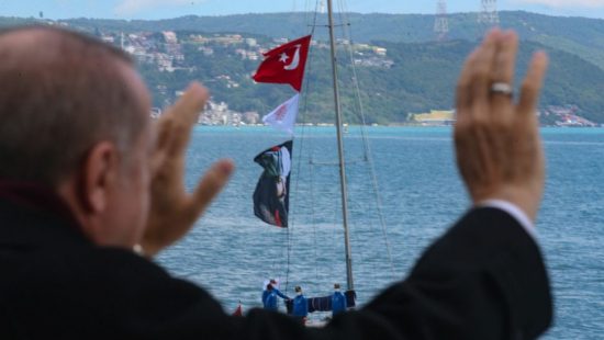 Γαλλία: Η Τουρκία παραβιάζει συστηματικά το εμπάργκο όπλων στην Λιβύη