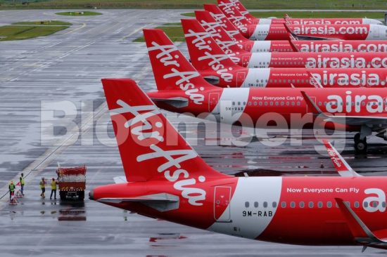 Ernst & Young: Εξαιρετικά αμφίβολο το μέλλον της AirAsia