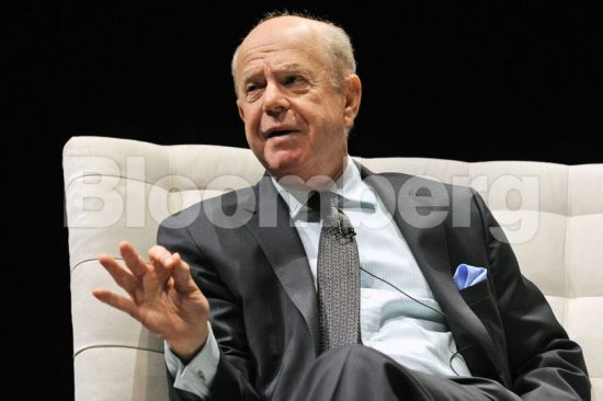 Ο καθηγητής που προβλέπει τις χρεοκοπίες προειδοποιεί: Τα χειρότερα έρχονται