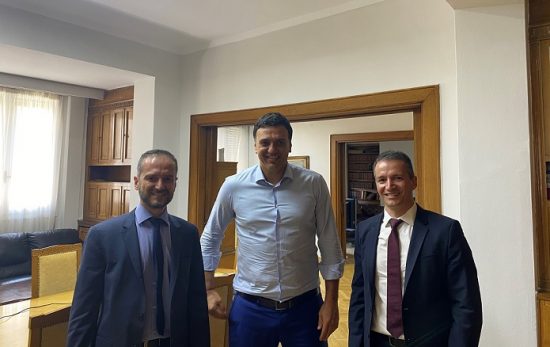 KLEEMANN: Παράδοση των 21 σύγχρονων ηλεκτρικών κλινών ΜΕΘ στο Υπουργείο Υγείας