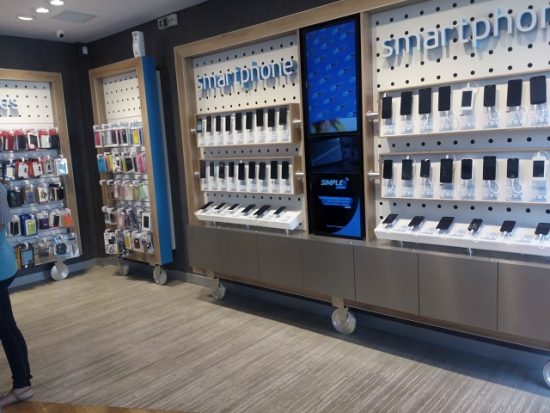 Τσουχτερό πρόστιμο ύψους 250.000 ευρώ σε κατάστημα εμπορίας κινητών τηλεφώνων και προϊόντων τεχνολογίας