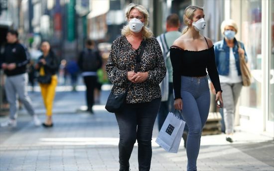 Kορωνοϊός: Τι θα συμβεί στο μέλλον της πανδημίας με τις μεταλλάξεις του ιού