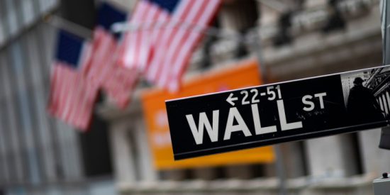 «Ξεφουσκώνει» το πρόσφατο ράλι στη Wall Street – Αρνητικά πρόσημα για 2η ημέρα (upd)
