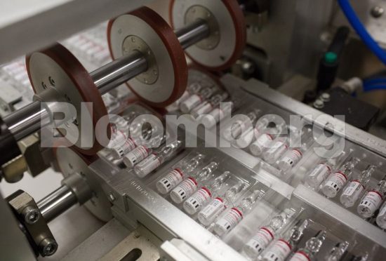 Το ρωσικό εμβόλιο θα δοκιμαστεί πρώτα σε Σαουδική Αραβία και ΗΑΕ