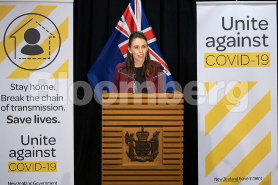 Γιατί οι χώρες με γυναίκες στο τιμόνι έχουν λιγότερα θύματα από την πανδημία;