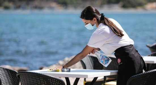 Παρατείνονται οι επαγγελματικές μισθώσεις