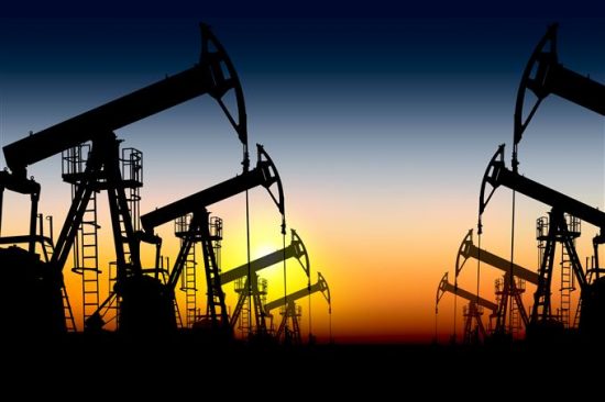 Ο άλυτος γρίφος του πετρελαίου – Το εμπάργκο στη Ρωσία, οι έριδες στην Ευρώπη και η… λύση της Κίνας